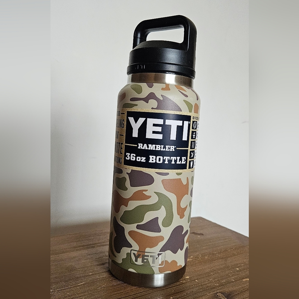 YETI Rambler 36oz Tan Camo Bottle